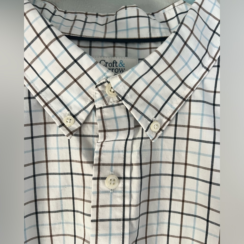 Mens XXL Casual White long sleeve shirt stripped